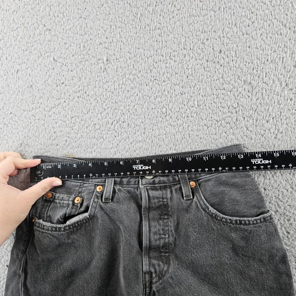 Levis Shorts Womens 25 Black 501 Black Denim Jean Cutoff Frayed Hem Beach - Picture 7 of 16